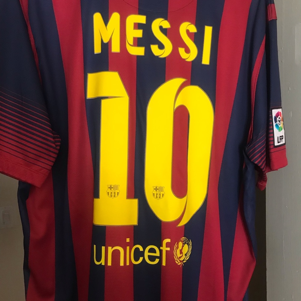 NWT Lionel Messi FC Barcelona #10 Nike Dri-Fit Soccer Jersey